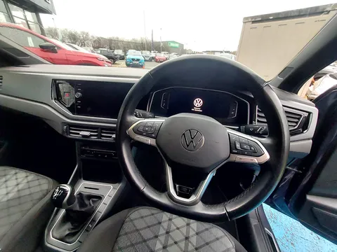 MK23ADU Volkswagen Polo 1.0 TSI R-Line 5dr Thumbnail #22