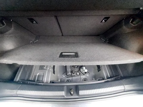 MK23ADU Volkswagen Polo 1.0 TSI R-Line 5dr Thumbnail #17