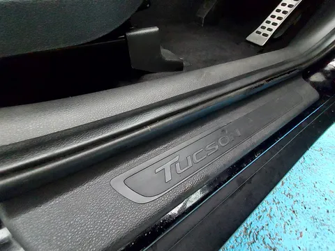 DX69XZW Hyundai Tucson 1.6 TGDi 177 SE Nav 5dr 2WD DCT Thumbnail #16