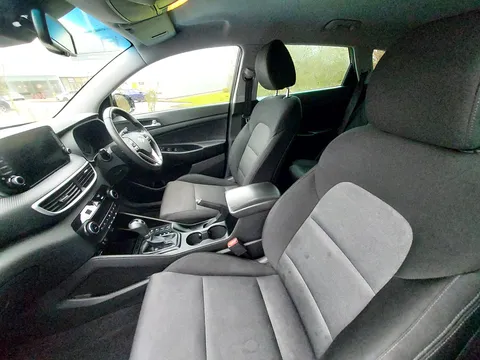 DX69XZW Hyundai Tucson 1.6 TGDi 177 SE Nav 5dr 2WD DCT Thumbnail #20