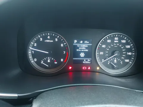 DX69XZW Hyundai Tucson 1.6 TGDi 177 SE Nav 5dr 2WD DCT Thumbnail #21