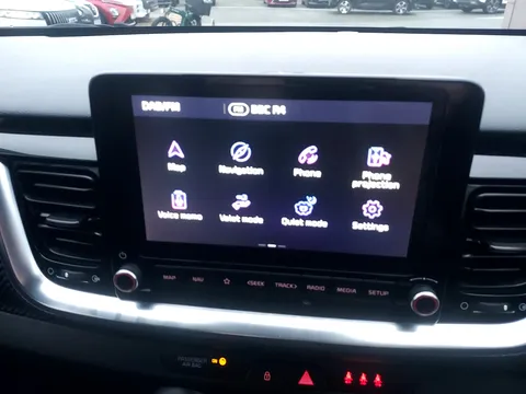 ML71ZFA Kia Stonic 1.0T GDi 48V GT-Line 5dr DCT Thumbnail #24