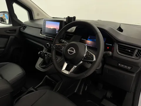 DP75SWW Nissan Townstar 1.3 Tekna+ Van Thumbnail #16