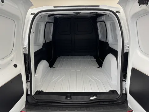 DP75OHK Nissan Townstar 1.3 Tekna+ Van Thumbnail #8