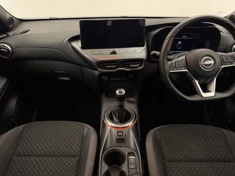 OE74WPF Nissan Juke 1.0 DiG-T N-Connecta 5dr Thumbnail #4