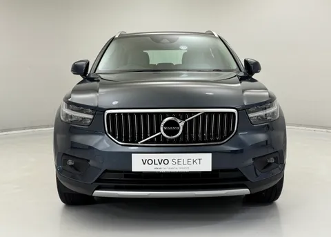 PJ70EBA Volvo XC40 2.0 B4P Inscription Pro 5dr Auto Thumbnail #4