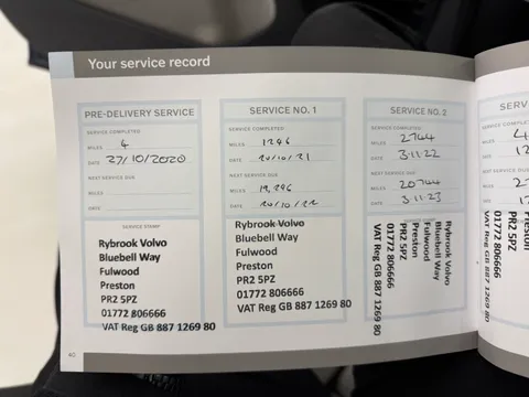 PJ70EBA Volvo XC40 2.0 B4P Inscription Pro 5dr Auto Thumbnail #17