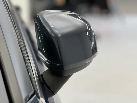 PJ70EBA Volvo XC40 2.0 B4P Inscription Pro 5dr Auto Thumbnail #34