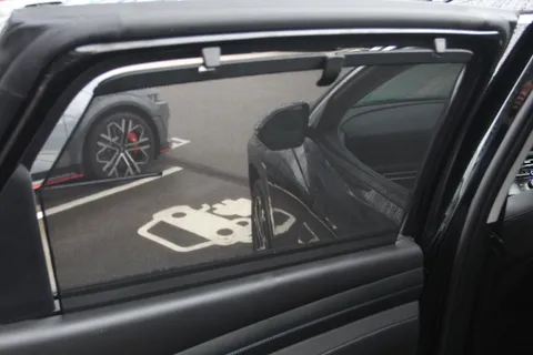 EF25CYG Hyundai Tucson 1.6T Plug-in Hybrid Ultimate 5dr Auto Thumbnail #12