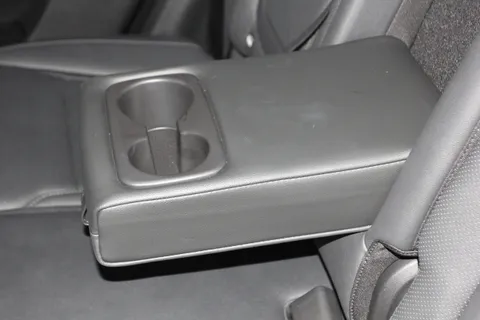 EF25CYG Hyundai Tucson 1.6T Plug-in Hybrid Ultimate 5dr Auto Thumbnail #15