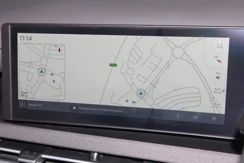 EF25CYG Hyundai Tucson 1.6T Plug-in Hybrid Ultimate 5dr Auto Thumbnail #31