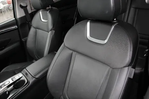 LD22XUT Hyundai Tucson 1.6 TGDi Hybrid 230 Ultimate 5dr 2WD Auto Thumbnail #11