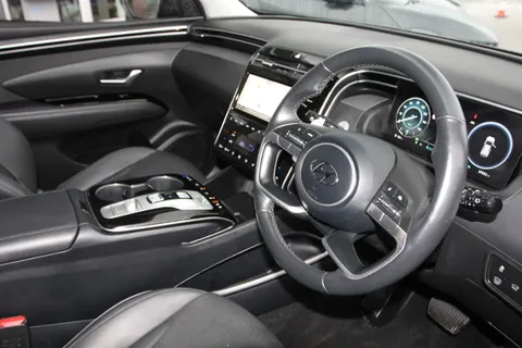 LD22XUT Hyundai Tucson 1.6 TGDi Hybrid 230 Ultimate 5dr 2WD Auto Thumbnail #22