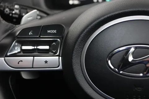 LD22XUT Hyundai Tucson 1.6 TGDi Hybrid 230 Ultimate 5dr 2WD Auto Thumbnail #27