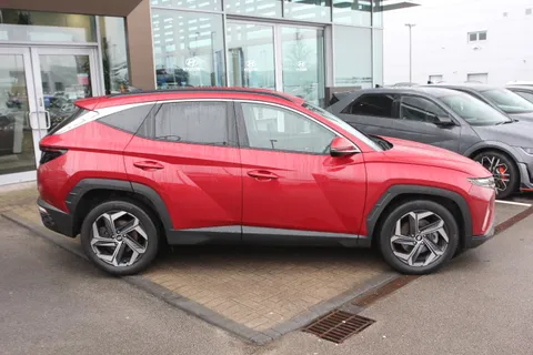 MH72NWM Hyundai Tucson 1.6 TGDi Hybrid 230 Premium 5dr 2WD Auto Thumbnail #5