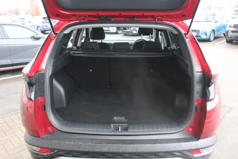 MH72NWM Hyundai Tucson 1.6 TGDi Hybrid 230 Premium 5dr 2WD Auto Thumbnail #16