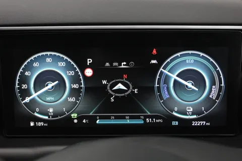 MH72NWM Hyundai Tucson 1.6 TGDi Hybrid 230 Premium 5dr 2WD Auto Thumbnail #21