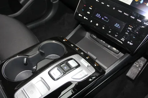 MH72NWM Hyundai Tucson 1.6 TGDi Hybrid 230 Premium 5dr 2WD Auto Thumbnail #26