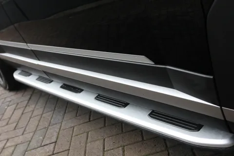 ET24YNJ Hyundai Santa Fe 1.6 TGDi Plug-in Hybrid Ultimate 5dr 4WD Auto Thumbnail #35