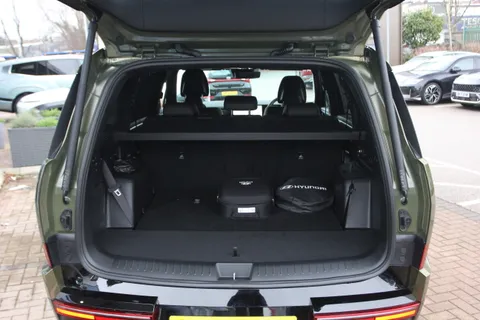 MA25VWV Hyundai Santa Fe 1.6 TGDi Plug-in Hybrid Calligraphy 5dr 4WD Auto Thumbnail #15