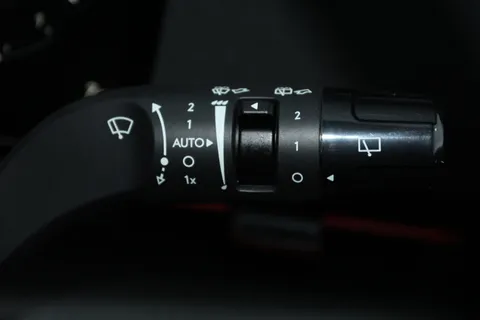 MV75XCE Hyundai Kona 1.6 Hybrid 138 N Line 5dr DCT Thumbnail #26