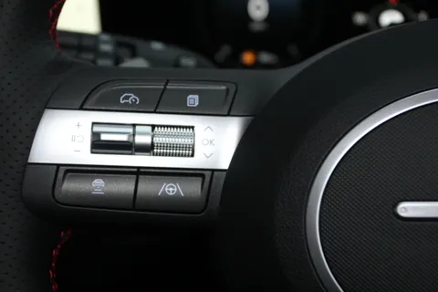 MV75XCT Hyundai Kona 1.6 Hybrid 138 N Line 5dr DCT Thumbnail #23