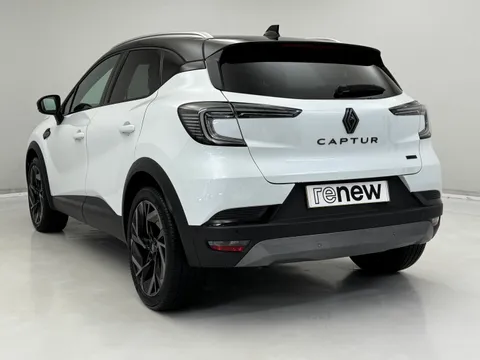 FL25NYO Renault Captur 1.6 E-Tech Full Hybrid 145 Esprit Alpine 5dr Auto Thumbnail #8