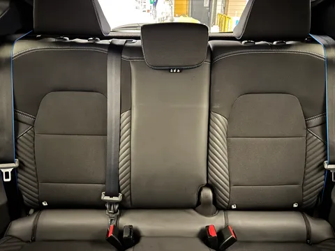 FL25NYO Renault Captur 1.6 E-Tech Full Hybrid 145 Esprit Alpine 5dr Auto Thumbnail #16