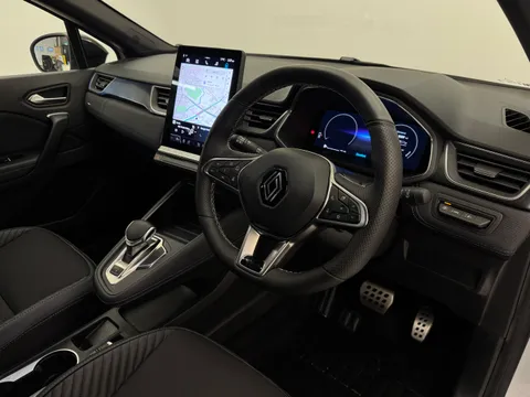 FL25NYO Renault Captur 1.6 E-Tech Full Hybrid 145 Esprit Alpine 5dr Auto Thumbnail #19
