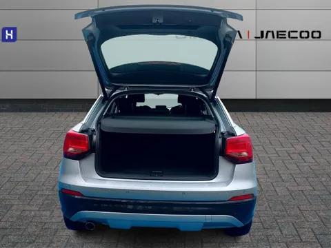 EO69WNL Audi Q2 30 TDI Sport 5dr Thumbnail #8