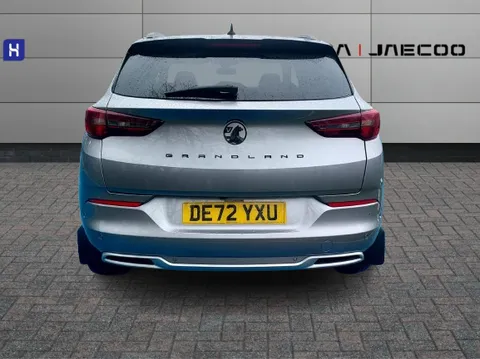 DE72YXU Vauxhall Grandland 1.2 Turbo Ultimate 5dr Thumbnail #7