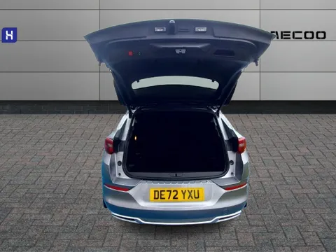 DE72YXU Vauxhall Grandland 1.2 Turbo Ultimate 5dr Thumbnail #10