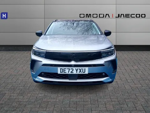 DE72YXU Vauxhall Grandland 1.2 Turbo Ultimate 5dr Thumbnail #3