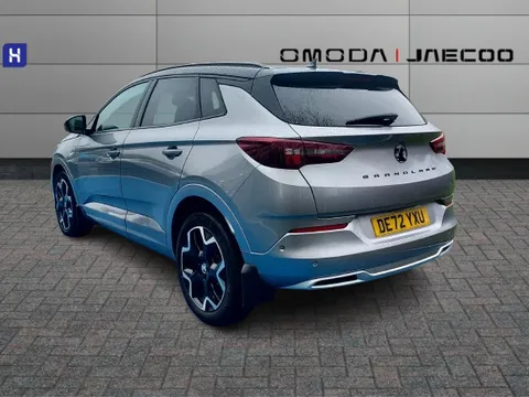 DE72YXU Vauxhall Grandland 1.2 Turbo Ultimate 5dr Thumbnail #6