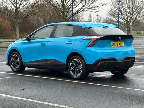 DK73XXH Mg Motor Uk Mg4 125kW SE EV 51kWh 5dr Auto Thumbnail #5