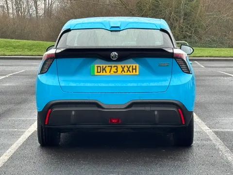DK73XXH Mg Motor Uk Mg4 125kW SE EV 51kWh 5dr Auto Thumbnail #6