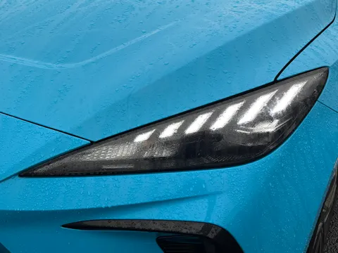 DK73XXH Mg Motor Uk Mg4 125kW SE EV 51kWh 5dr Auto Thumbnail #10