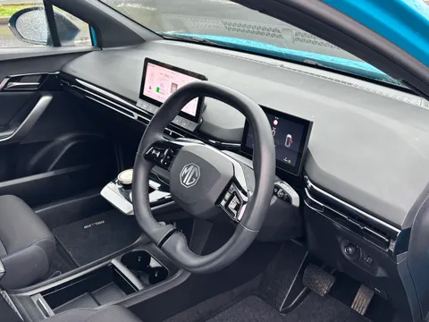 DK73XXH Mg Motor Uk Mg4 125kW SE EV 51kWh 5dr Auto Thumbnail #34