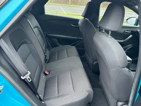 DK73XXH Mg Motor Uk Mg4 125kW SE EV 51kWh 5dr Auto Thumbnail #37