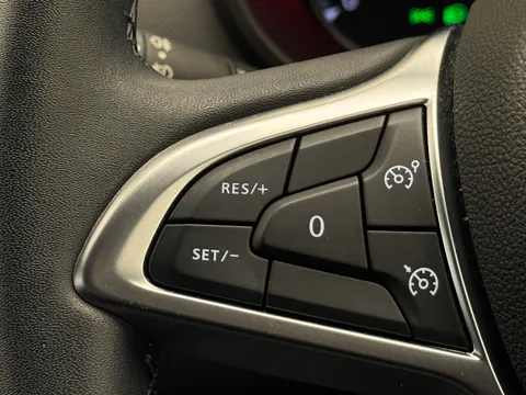 DS22NWB Dacia Duster 1.3 TCe 130 Prestige 5dr Thumbnail #22