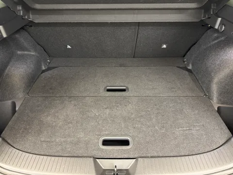 OW74YGX Nissan Qashqai 1.3 DiG-T MH 158 Tekna 5dr Xtronic Thumbnail #11