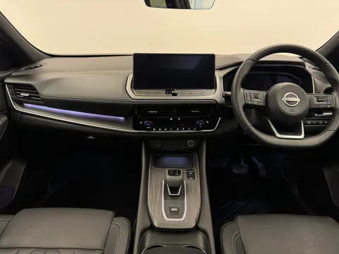 OW74YGX Nissan Qashqai 1.3 DiG-T MH 158 Tekna 5dr Xtronic Thumbnail #3