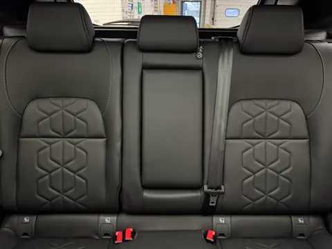 OW74YGX Nissan Qashqai 1.3 DiG-T MH 158 Tekna 5dr Xtronic Thumbnail #18