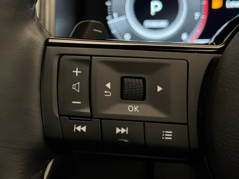 OW74YGX Nissan Qashqai 1.3 DiG-T MH 158 Tekna 5dr Xtronic Thumbnail #24