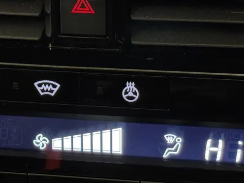 OW74YGX Nissan Qashqai 1.3 DiG-T MH 158 Tekna 5dr Xtronic Thumbnail #30