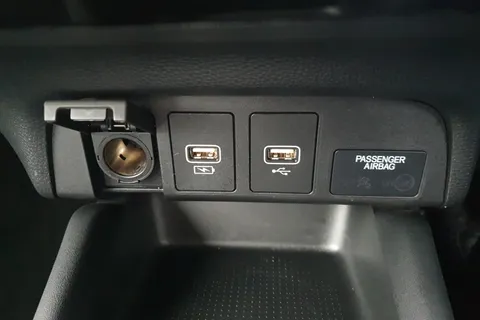 19 of 29 for HONDA JAZZ 1.5 i-MMD Hybrid SR 5dr eCVT