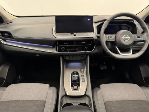 OY74YJP Nissan Qashqai 1.5 E-Power N-Connecta [Glass Roof] 5dr Auto Thumbnail #3