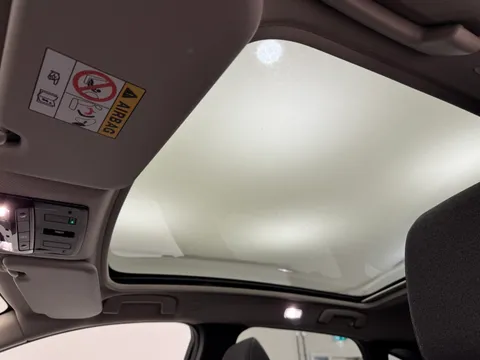 OY74YJP Nissan Qashqai 1.5 E-Power N-Connecta [Glass Roof] 5dr Auto Thumbnail #21