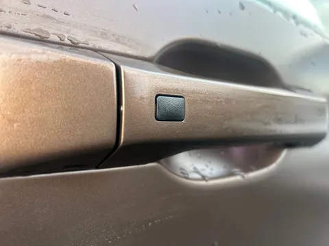 DT25ZZN Hyundai Santa Fe 1.6 TGDi PHEV Calligraphy 5dr 4WD Auto [6 Seats] Thumbnail #28