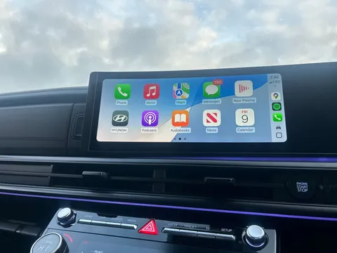 DT25ZZN Hyundai Santa Fe 1.6 TGDi PHEV Calligraphy 5dr 4WD Auto [6 Seats] Thumbnail #31